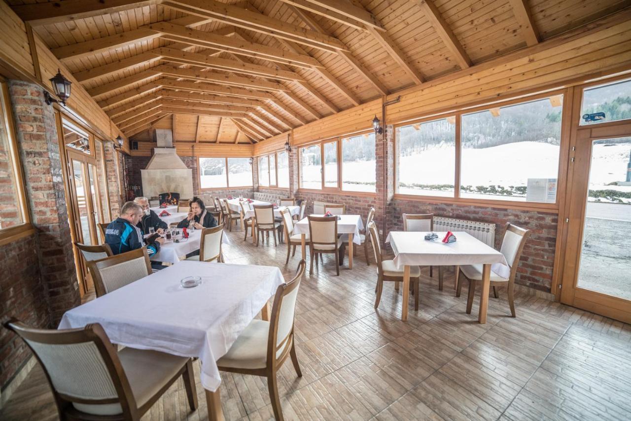 Vila "Maglic" Тьентиште Экстерьер фото